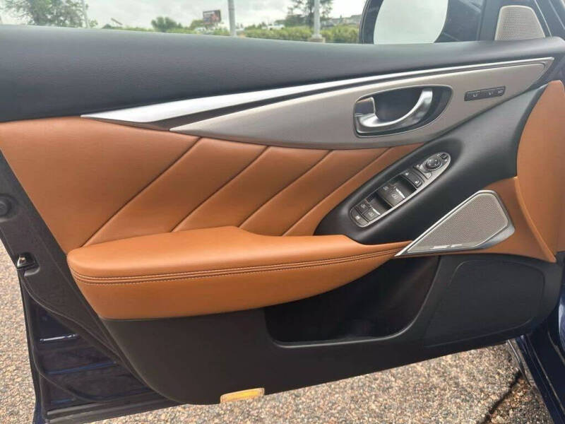 2024 Infiniti Q50 Luxe