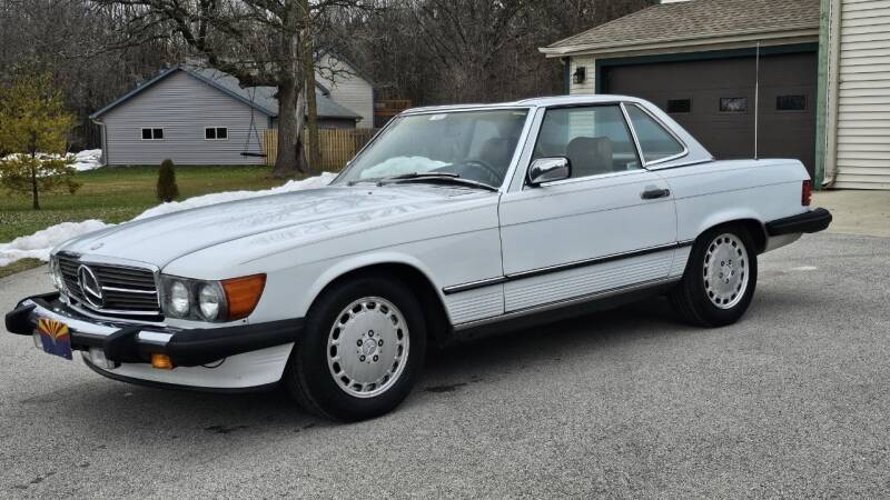 1989 Mercedes-Benz 560-Class for sale at 920 Automotive in Watertown WI