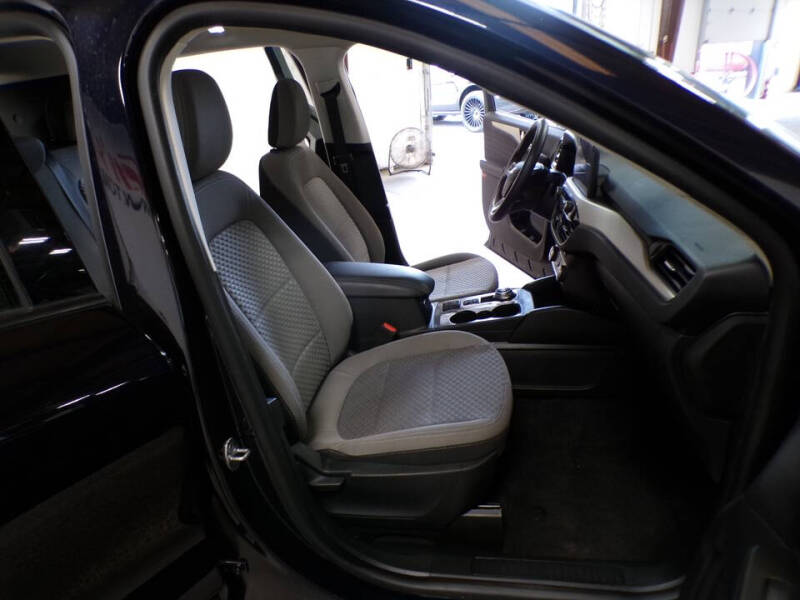 2021 Ford Escape Hybrid SE