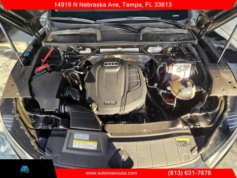 2019 Audi Q5 quattro Prestige 45 TFSI