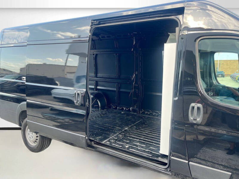 2025 RAM ProMaster