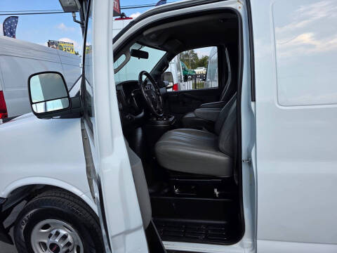 2019 GMC Savana 3500