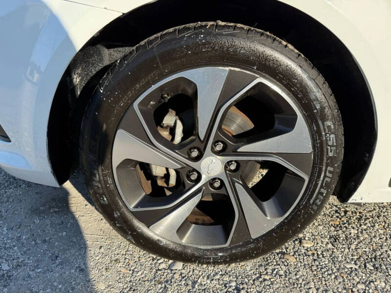 2017 Chevrolet Sonic LT Auto