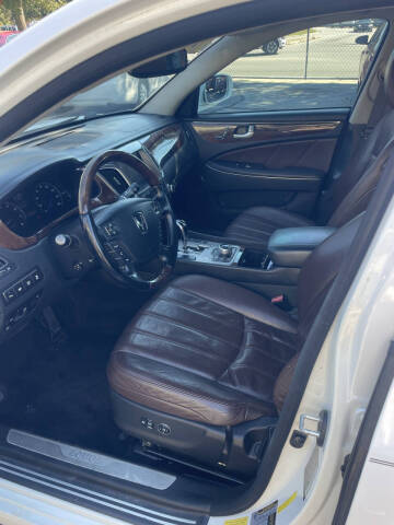 2013 Hyundai Equus Signature