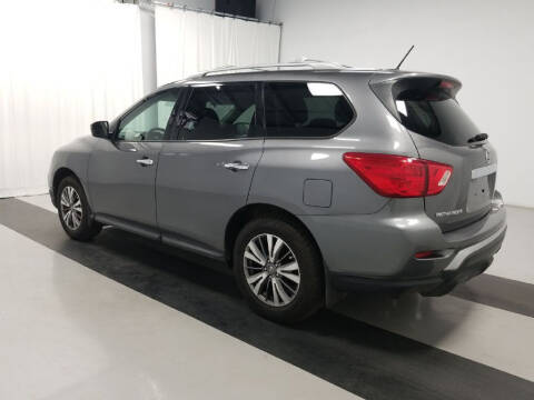 2018 Nissan Pathfinder S