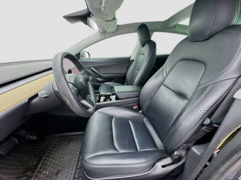 2020 Tesla Model 3 Standard Range Plus