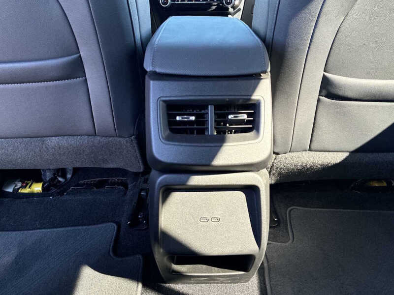 2024 Chevrolet Equinox EV Launch Edition