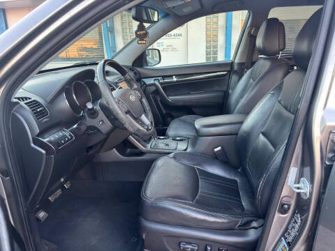 2012 Kia Sorento SX