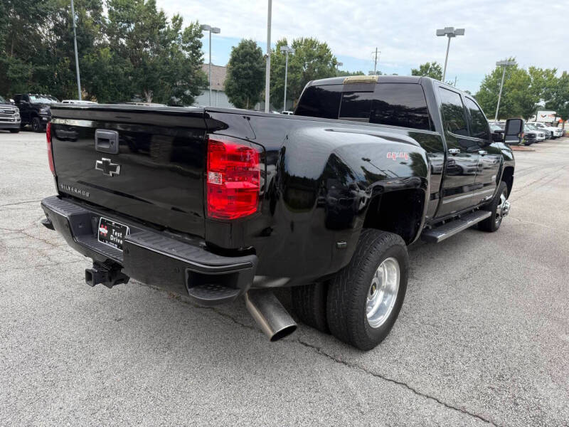 2016 Chevrolet Silverado 3500HD High Country
