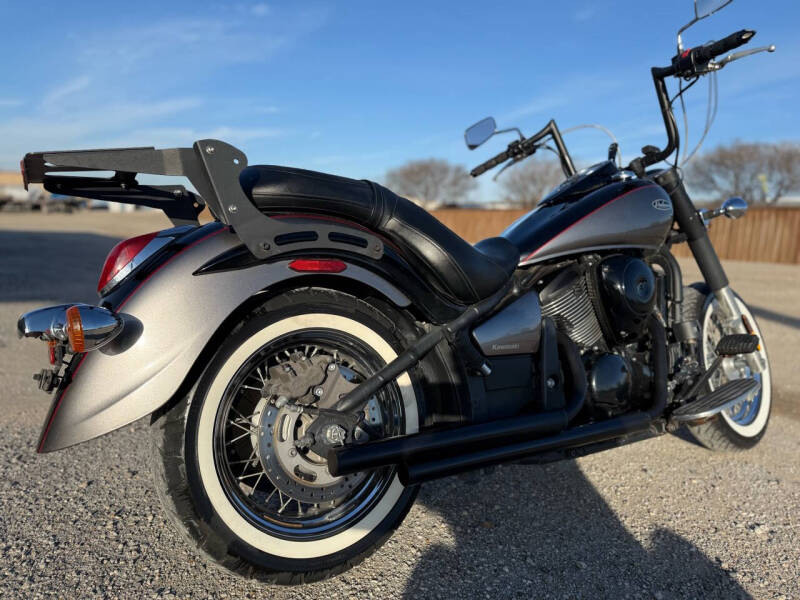 2014 Kawasaki Vulcan 900 Classic for sale at CHROME CYCLES LLC in Midlothian TX