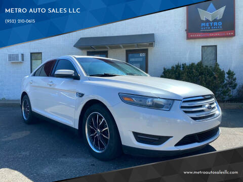 2015 Ford Taurus for sale at METRO AUTO SALES LLC in Lino Lakes MN