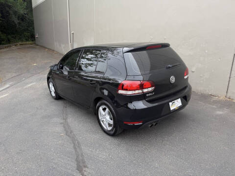2013 Volkswagen Golf 2.5L PZEV