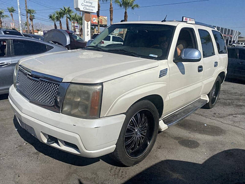 2004 Cadillac Escalade