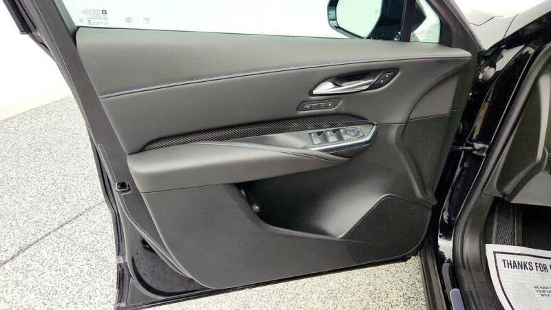 2024 Cadillac XT4 Sport