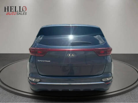 2022 Kia Sportage LX