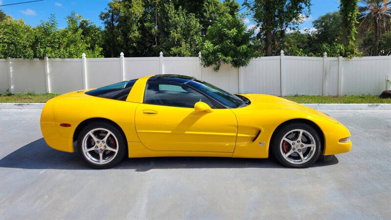 2004 Chevrolet Corvette