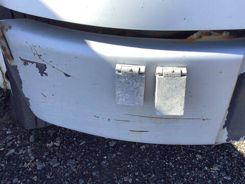 2010 Freightliner M2 106