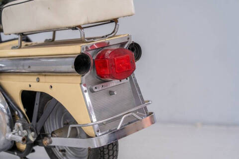 1963 Cushman Super Silver Eagle