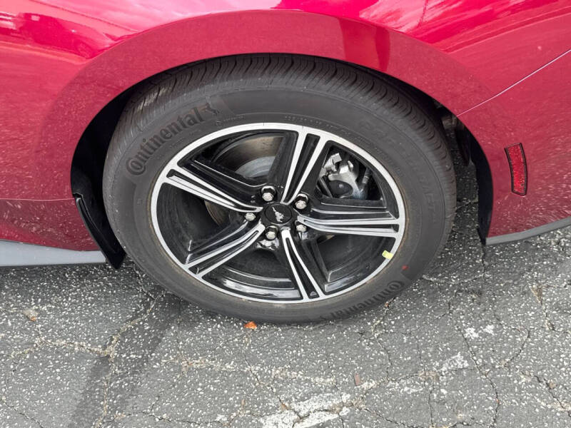 2025 Ford Mustang EcoBoost