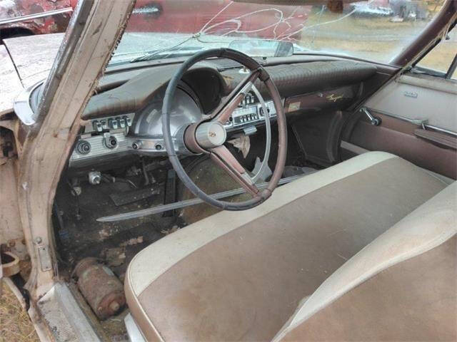 1961 Chrysler 2 DR-Hardtop