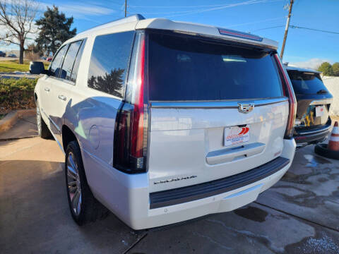 2018 Cadillac Escalade Platinum