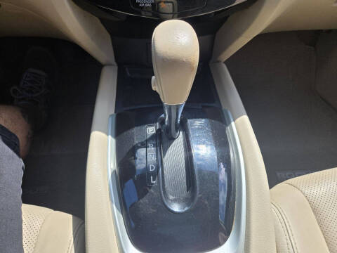 2014 Nissan Rogue SL