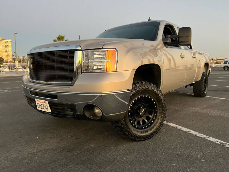 2007 GMC Sierra 2500HD for sale at San Diego Auto Solutions in Oceanside CA