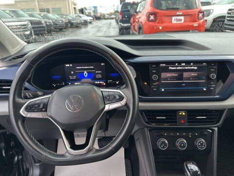 2022 Volkswagen Taos SE 4Motion