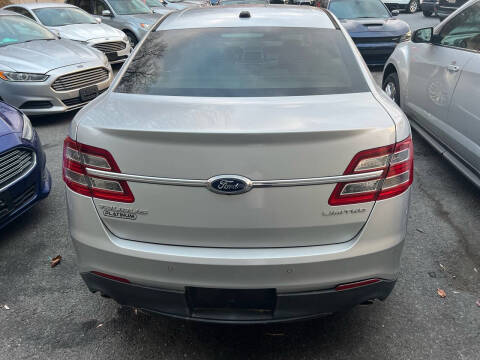 2013 Ford Taurus Limited