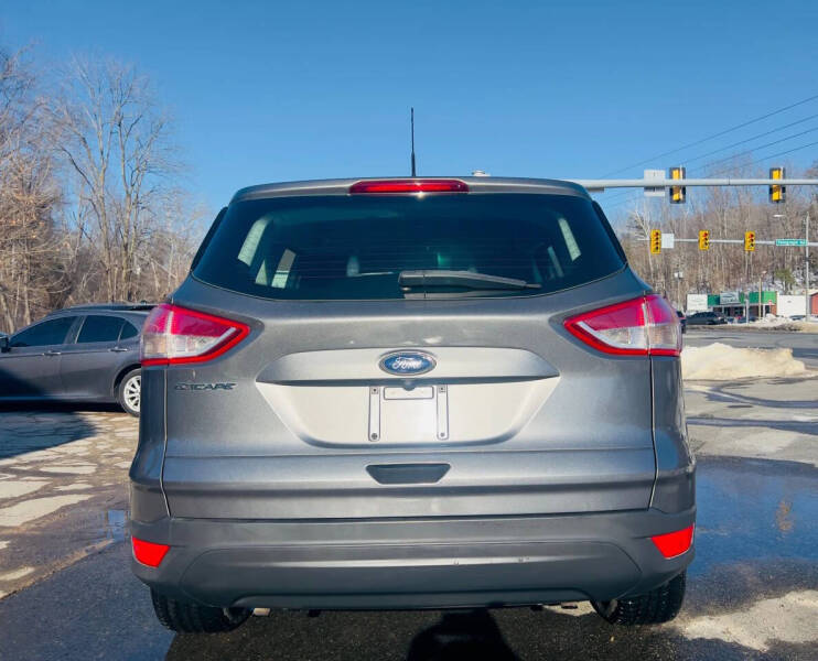 2014 Ford Escape S