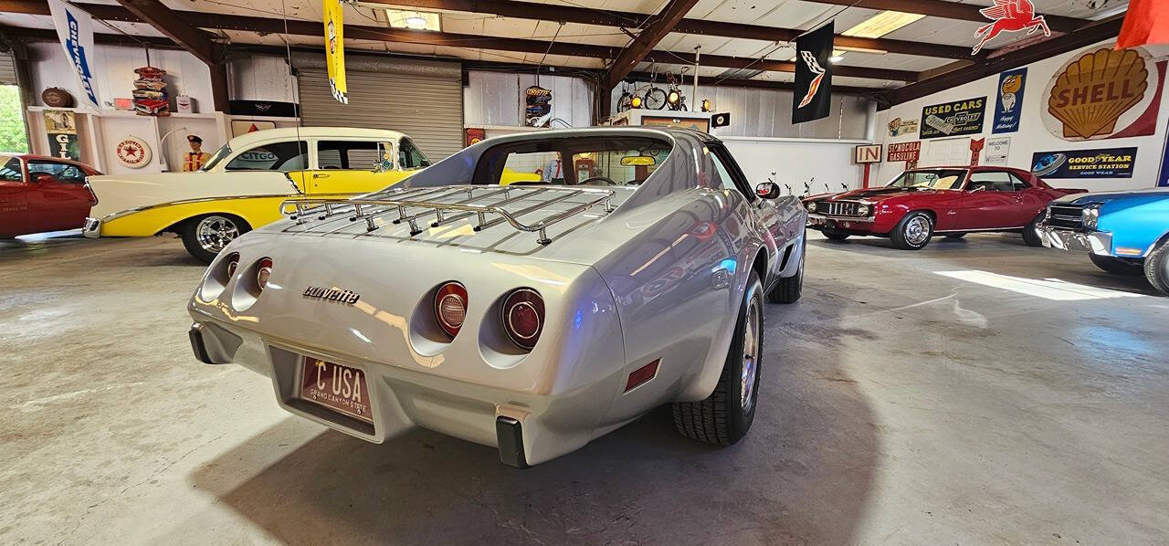 1976 Chevrolet Corvette Stingray 4