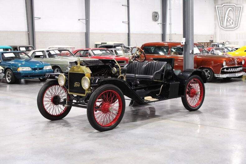 1916 Ford Model T