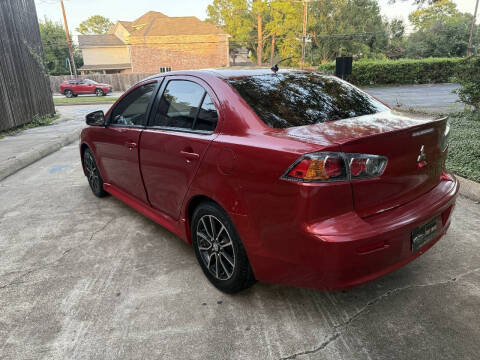 2017 Mitsubishi Lancer ES