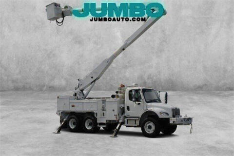 2004 Freightliner M2 106