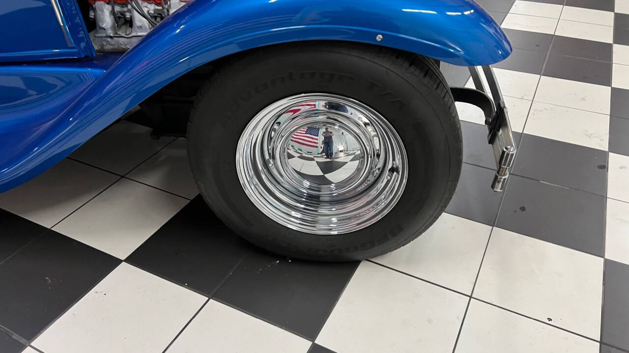1931 Ford Street Rod 9