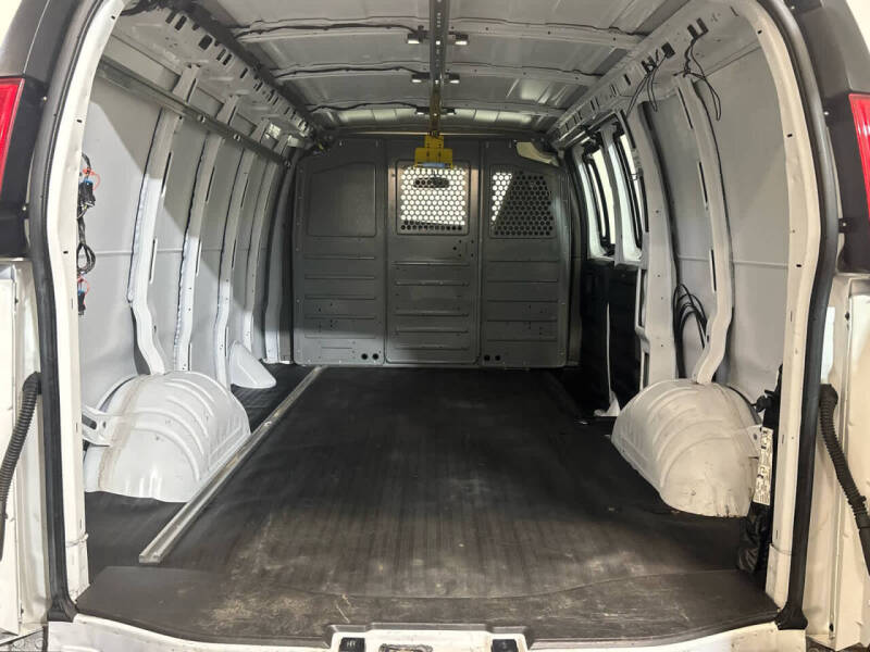 2020 Chevrolet Express 2500