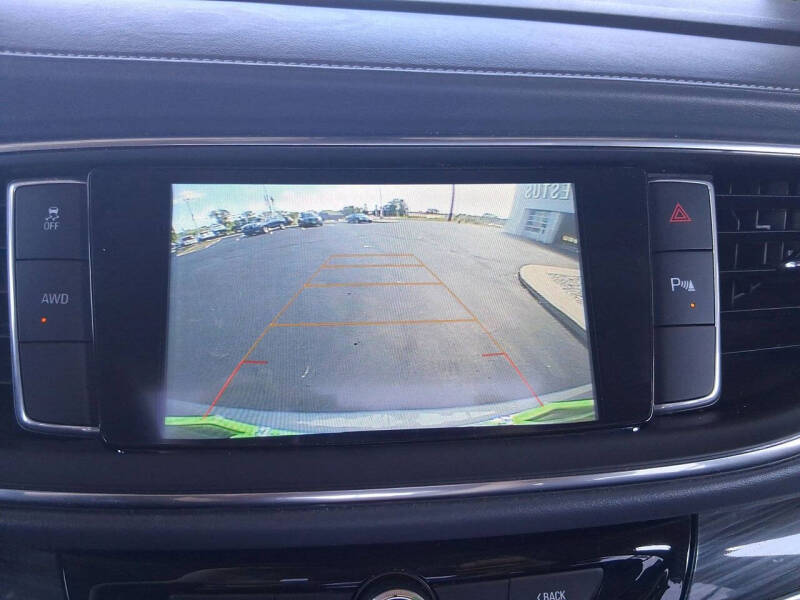 2018 Buick Enclave Essence