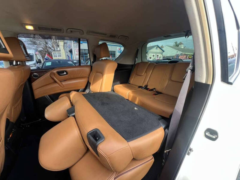2017 Nissan Armada Platinum