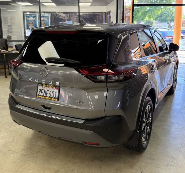 2023 Nissan Rogue SV