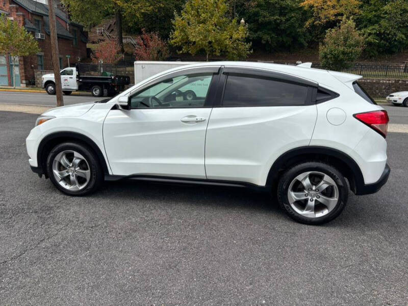 2017 Honda HR-V EX