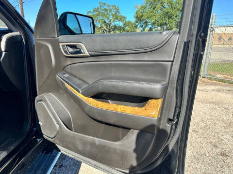 2017 GMC Yukon Denali