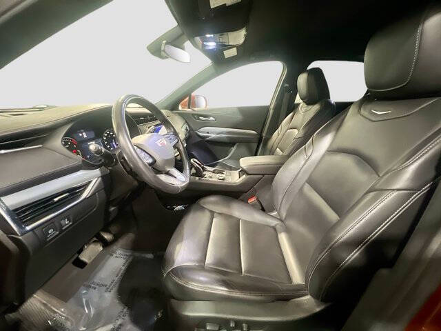 2021 Cadillac XT4 Premium Luxury