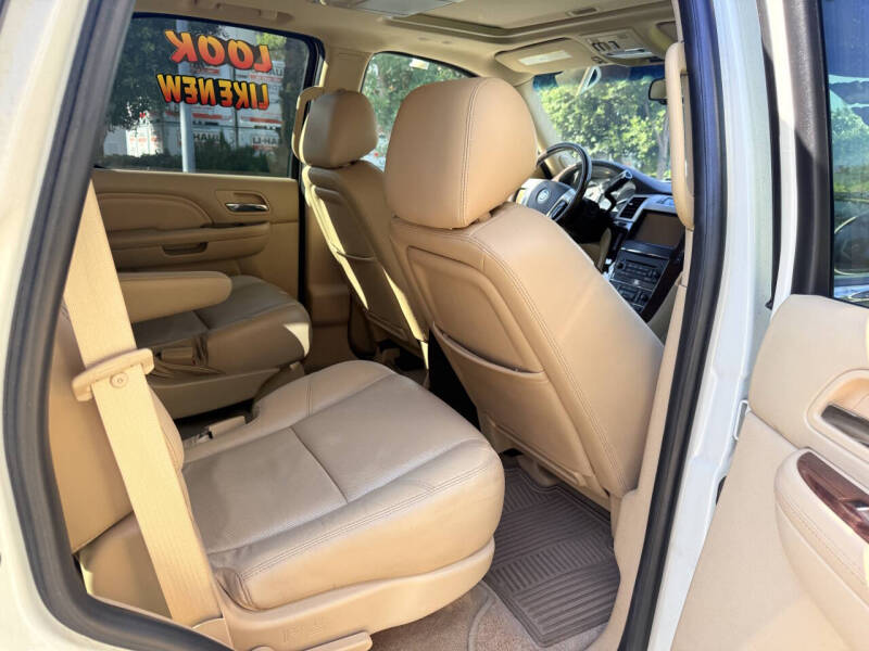 2014 Cadillac Escalade Premium