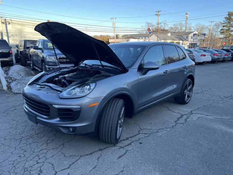 2016 Porsche Cayenne S
