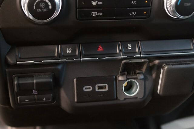 2025 GMC Sierra 2500HD Pro