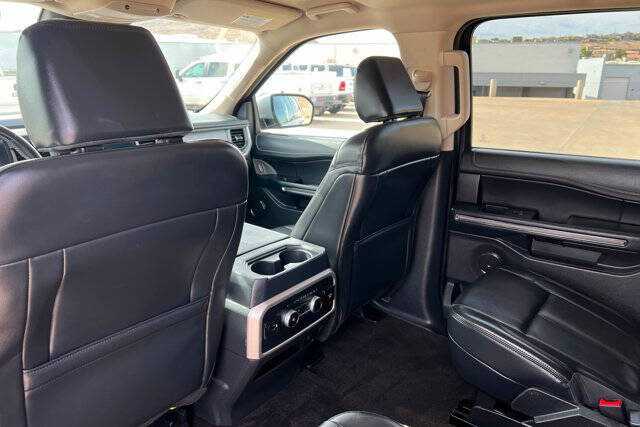 2022 Ford Expedition MAX XLT
