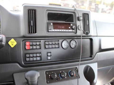 2024 Freightliner M2 106