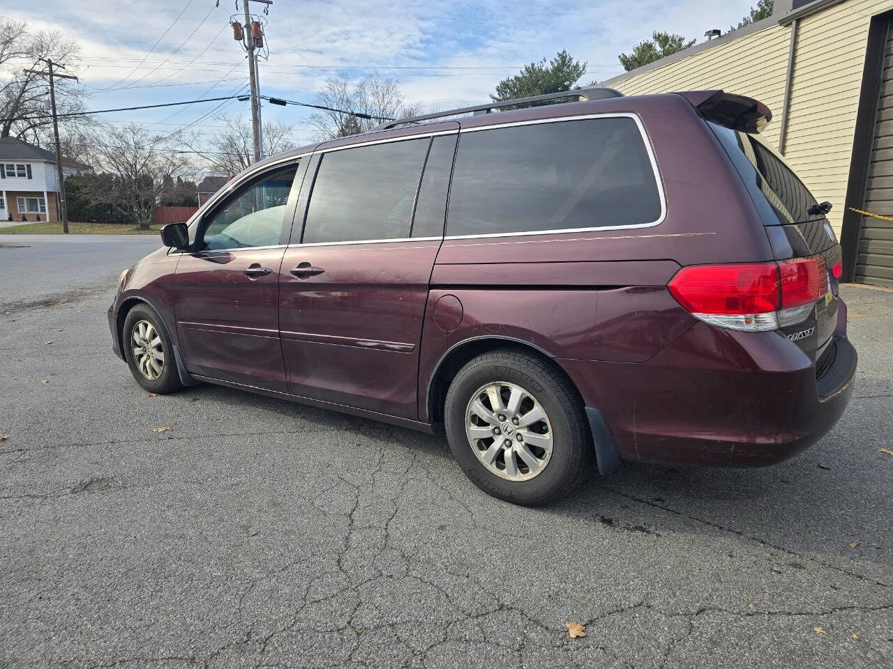 2009 Honda Odyssey for sale at QUEENSGATE AUTO SALES in York, PA