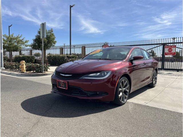 2015 Chrysler 200 for sale at VIP AUTO SALES, INC. in Modesto, CA