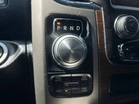 2015 RAM 1500 Laramie